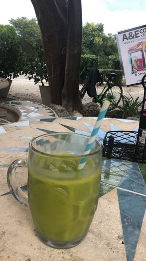Smoothie at Midway Cafe and Coffee Bar in Islamorada