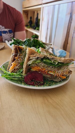 Thai Roasted Tofu Sandwich at La Belle Verte in Gatineau