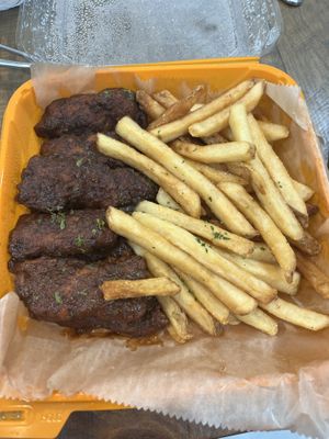 Wings n Fries   at The Rabbit Hole in Pompano Beach