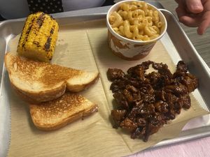 smoke in the woods platter  at The Rabbit Hole in Pompano Beach