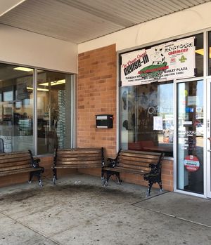 Seating outside  at Mootown Creamery in Berea