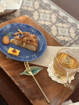   at Holy Holy Familiar Tree Cafe in Ikeda