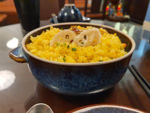 Rice with vegetables and tofu for 60.000 at Hoan Chau in Vinh