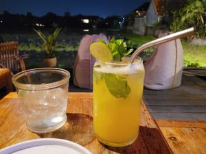 Fresh mixed Juice at Sista the Dumpling Shack in Kuta