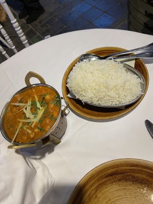 Chana vegan masala with a lot of rice😄(you have to order separately)  at Bharat in Valencia