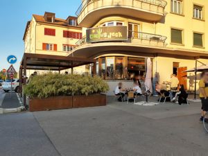 Exterior at Cactus Jack in Nyon