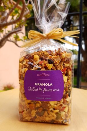 Our homemade granola contains more than 20 healthy natural ingredients at Le Bon Voisin in Menton