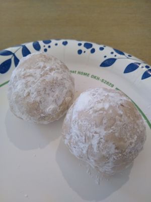 Snowballs at Sunflour Community Bakery in Rome