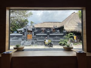 Interior   at Dreamwave Donuts in Canggu