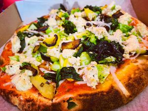 Vegan Pizza at Good Roots Natural Market in Haverstraw