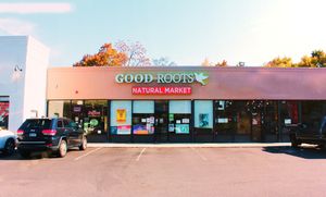 Good Roots Natural Market - Juice Bar - Vegan Restaurant at Good Roots Natural Market in Haverstraw