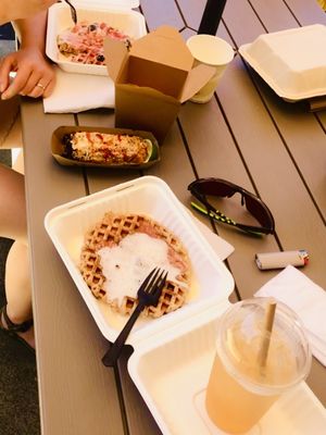 First Brunch of Pizza Riot! Waffle w/Strawberries, Potatoes & Gravy, Elote, Waffle w/Bacon and Cantelope Agua Fresca!!! 👏🏽😍💓💓💓 at Pizza Riot in Chico