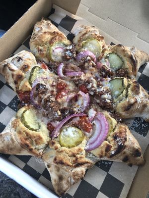 WHOA! Dirty Burger Pizza! Confuses the nostrils: smells like a hamburger, what did I expect?! 🤷🏼‍♀️😉 at Pizza Riot in Chico
