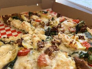 Yummy vegan pizza   at Pizza Riot in Chico