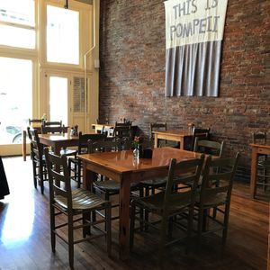 Main dining at Chase's Daily in Belfast