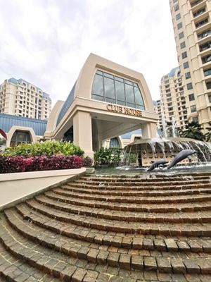 After pass the Guard, u should be seeing this building at Atmos Burger - Aquarius By The Park in East Singapore