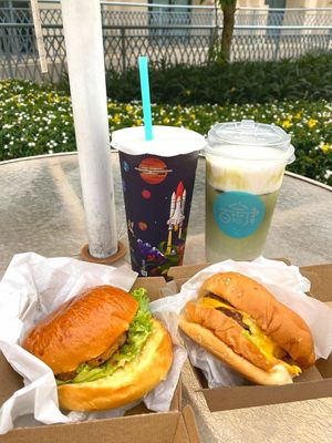 Personal Favorite: 
- Truffle Shroom
- Hawaiian  at Atmos Burger - Aquarius By The Park in East Singapore