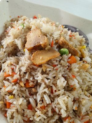 Monkeyhead mushroom fried rice ~ got wok hey ~ 27/1/21 ~ Circuit Breaker Period Phase 3 at 3 Treasures 三寶齋 - Bedok in East Singapore