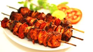 Vegan Tandoori Skewers at The Wight Plate Plant Based Meals Delivery in Newport