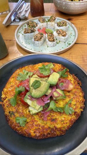 Cake de choclo y Ringo (sushi)  at Let it V - plant based in Buenos Aires