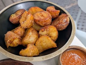 Papas crocantes at Let it V - plant based in Buenos Aires