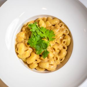 Tom Yum Mac N Cheese at Bangkok City Diner in Bangkok