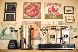 Cafetería de Especialidad at Espacio 100 in Coquimbo