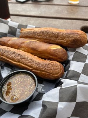 Breadsticks   at Zion Brewery in Springdale