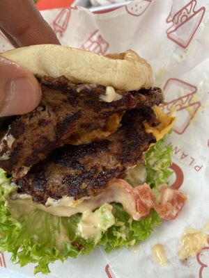 Nice petty   at Goy's Plant-Based Burgers - Álvaro Obregón in Mexico City