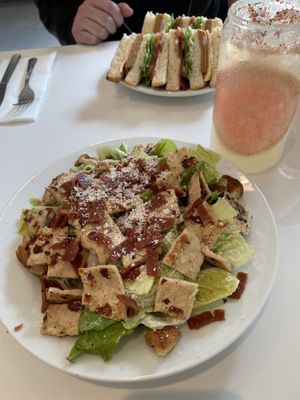 Caesar Salad with extra tocino   at Goy's Plant-Based Burgers - Álvaro Obregón in Mexico City