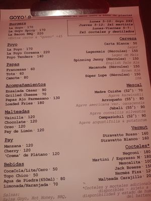 Menú que cambia constantemente at Goy's Plant-Based Burgers - Álvaro Obregón in Mexico City