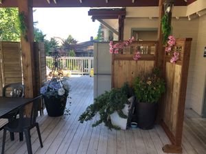 Outdoor seating ambience, back patio at Kamakura in Lacey