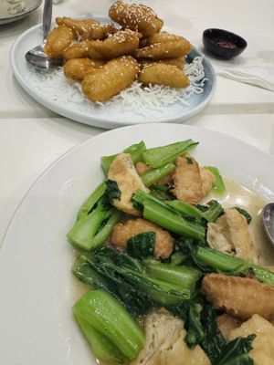 Honey chkn and tofu & chkn in ginger sauce  at Easy House in Gold Coast