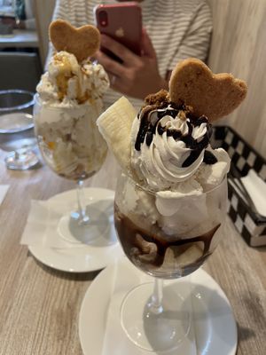 Vegan orange caramel & chocolate banana parfait  at Fete le Marche in Kawasaki