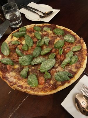 Tomato basil pizzaa  at Mahina Vegan Table in Seoul