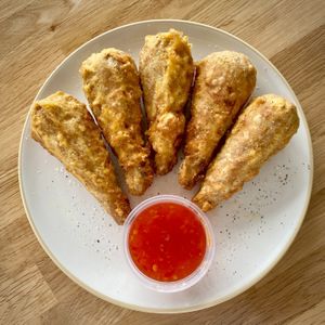 vegan chik'n wings at Lucky Thai in Murfreesboro