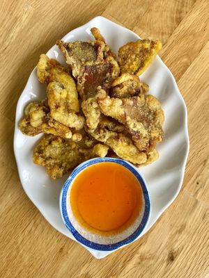 fried oyster mushrooms at Lucky Thai in Murfreesboro
