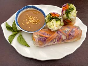 garden rolls at Lucky Thai in Murfreesboro