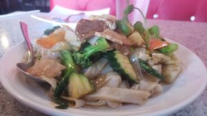 Thick noodles wiyh seafood and veggies at Mitasie 3 in Huntington Beach