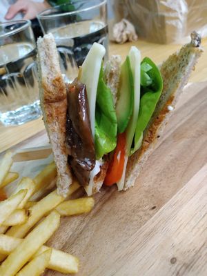 Close-up at Sove in Central Singapore