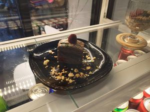 Cake at Sove in Central Singapore