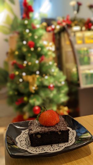 Vegan Brownie at Sove in Central Singapore