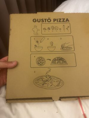   at Gusto Pizza in Taipei