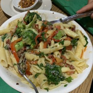Alfredo pasta  at Kale My Name in Chicago