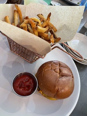Kids burger   at Kale My Name in Chicago