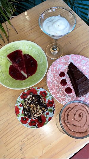 Increíbles postres y bebidas  at Dulcinea Café Vintage in Cali