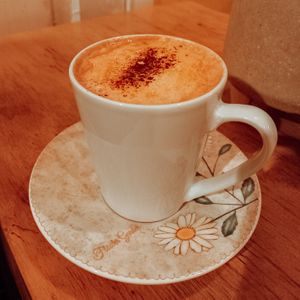 Cappuccino ☕ at Dulcinea Café Vintage in Cali