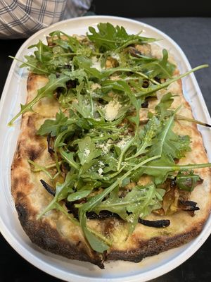 Lemon pizza 🍕  at Nonna's Nightmare in West End