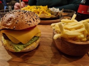 Cheeseburger at The Street  in Prague