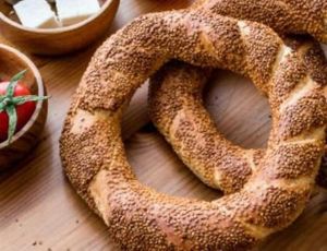 Vegan Turkish simit (sesame bagel) at Blossom in Cardiff